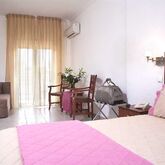 Stratos Hotel Picture 8