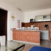 Miriam Apartments Picture 8