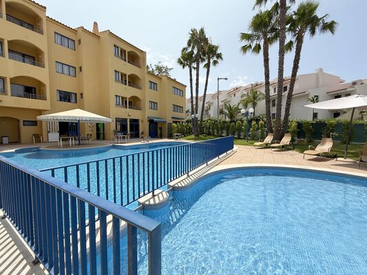 Holidays at Rio Apartments in Vilamoura, Algarve