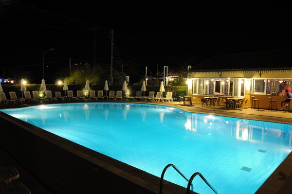 Holidays at Matoula Studios and Apartments in Acharavi, Corfu