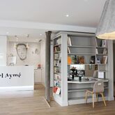 Comfort Hotel Montmarte Place Du Tertre Picture 5