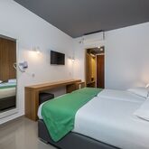 Zeus Hotel Picture 17