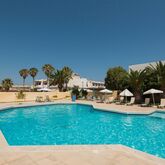 Leonidas Hotel and Studios Picture 3