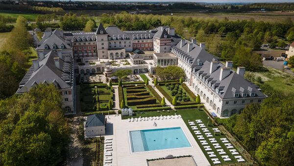 Holidays at Dream Castle Hotel in Disneyland Paris, France
