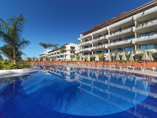 Holidays at H10 Atlantic Sunset in Playa Paraiso, Tenerife