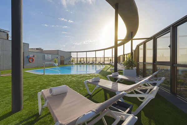 Holidays at Vecindario Aeropuerto Hotel in Vecindario, Gran Canaria