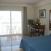 Lakiki Apartments Picture 9