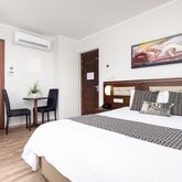 Livadhiotis City Hotel Picture 4