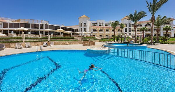 Holidays at Old Palace Resort Hotel in Sahl Hasheesh, Hurghada