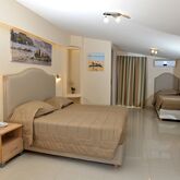Planos Beach Hotel Picture 19