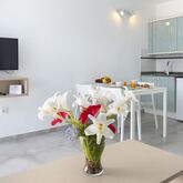 Oasis Apartments Picture 18