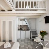 Madres Hotel Picture 6