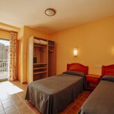 Palm Court Apartments Picture 13