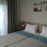Lola Apartments Picture 14