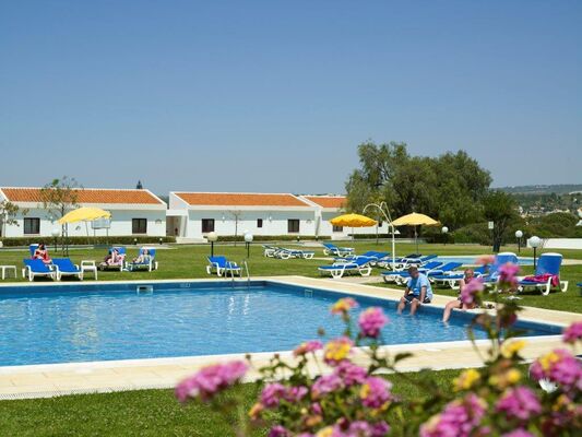 Holidays at Do Golf Apartments in Vilamoura, Algarve