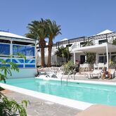 Los Tulipanes Apartments Picture 10