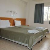 Debbie Xenia Aparthotel Picture 12