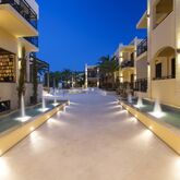 Atlantis Beach Hotel Picture 3