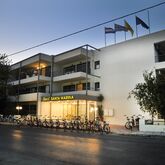 Santa Marina Aparthotel Picture 11