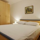 Pharia Aparthotel Picture 15