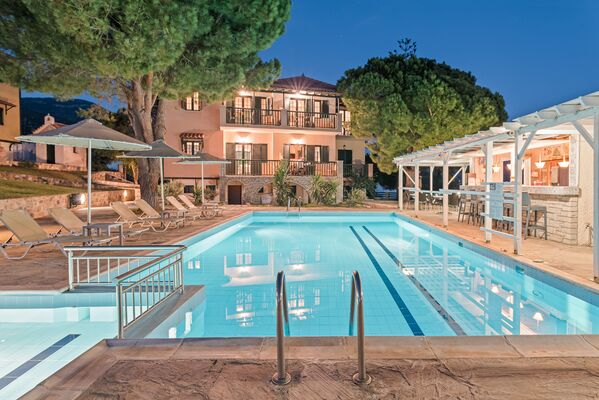 Holidays at Ledra Hotel in Marathokambos, Samos