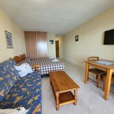 Las Damas Apartments Picture 9