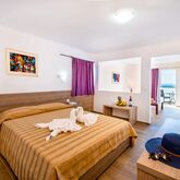 Ilyssion Hotel Picture 14