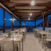 Sea View Village Apartments Picture 13
