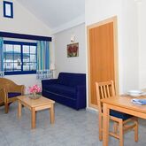 Cinco Plazas Apartments Picture 18