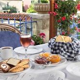 Stratos Hotel Picture 6
