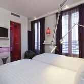 Color Design Hotel Picture 2