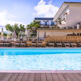 Holidays at Londra Hotel in Sorrento, Neapolitan Riviera