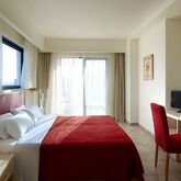 Sunrise Hotel Picture 16