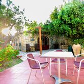 Classic Apartments Picture 6