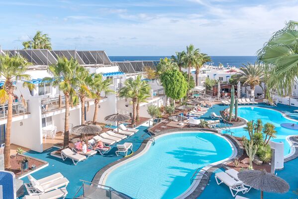 Holidays at Parque Tropical Apartments in Puerto del Carmen, Lanzarote