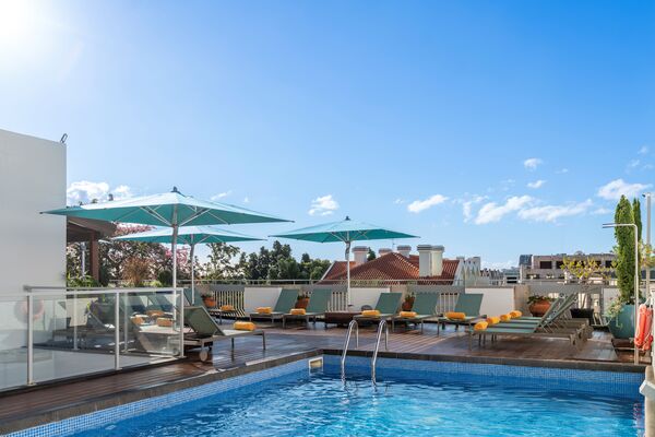 Holidays at Madeira Hotel in Funchal, Madeira