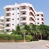 Mirachoro II Apartments Picture 9