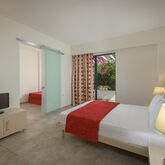 Sunrise Hotel Picture 17