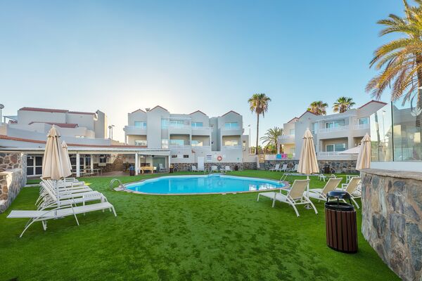 Holidays at Apartamentos Koala Garden LIVVO Home Collection in Maspalomas, Gran Canaria