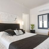 Balcony Apartments Picture 8