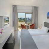 Nissiana Hotel and Bungalows Picture 12