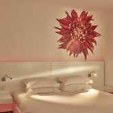 So White Boutique Suites Picture 16
