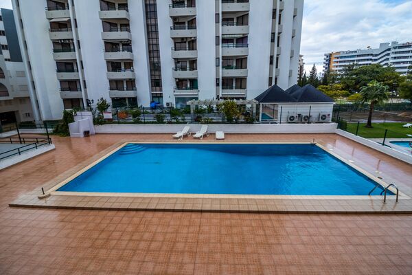 Holidays at Algamar Apartments in Vilamoura, Algarve