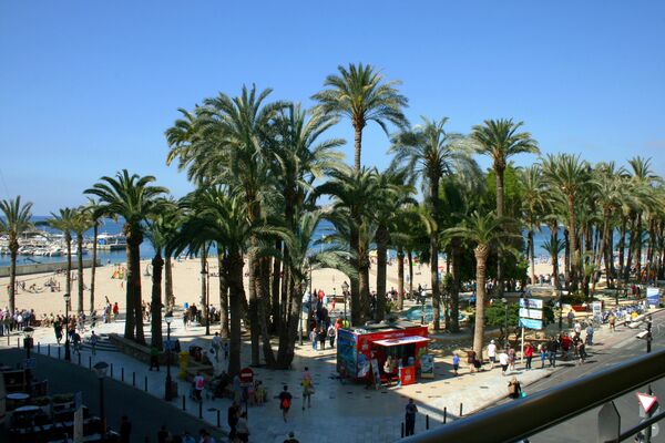 Holidays at Milord's Suites Apartments in Benidorm, Costa Blanca