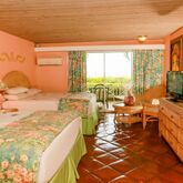 Coco Reef Resort And Spa Hotel Picture 6