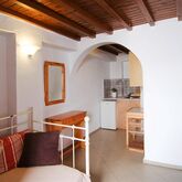 Madres Hotel Picture 8