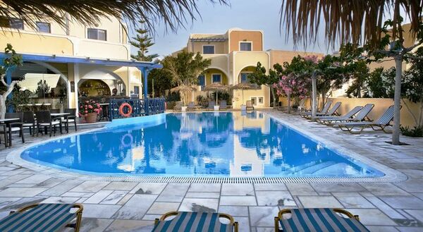 Holidays at Hermes Hotel in Kamari, Santorini