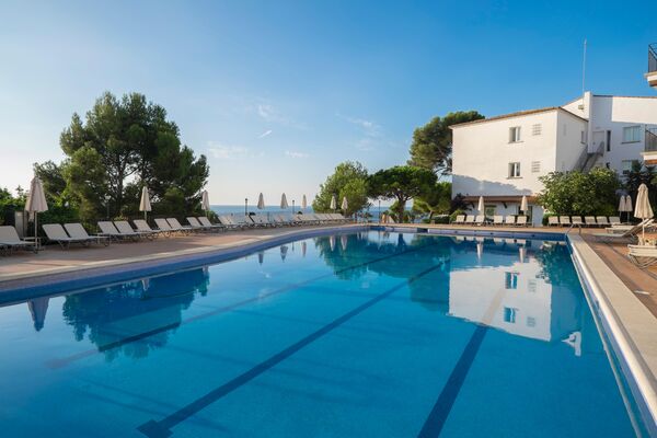Holidays at Silken Park Hotel San Jorge in Platja d'Aro, Costa Brava
