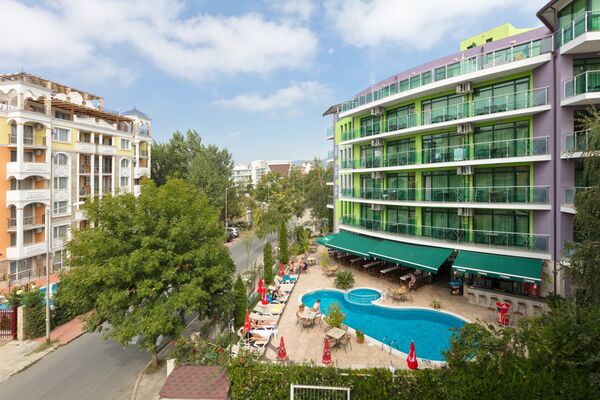 Holidays at L & B Hotel in Sunny Beach, Bulgaria