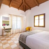 Sea View Village Apartments Picture 18